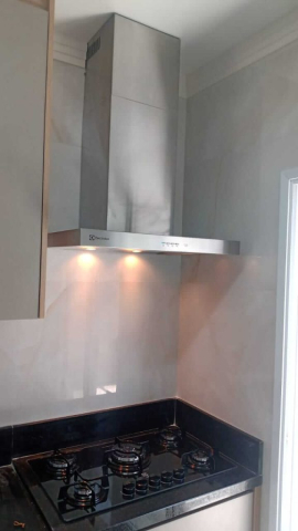 Instalação de Coifa de Parede