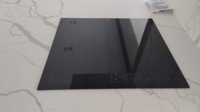 Instalação de cooktop de indução